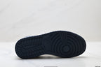 Nike Low-Top Sneakers White Navy Print Alt Unisex Collaboration Edition Style 39 detail view 9