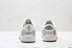 Nike Low-Top Sneakers White Silver Unisex Style 06 detail view 7
