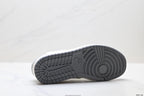 Nike Low-Top Sneakers White Silver Unisex Style 06 detail view 9