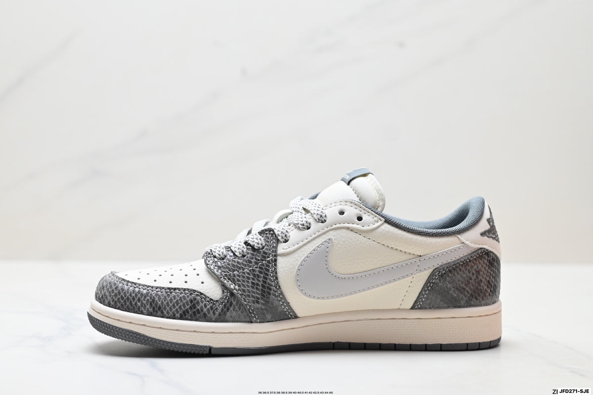 Nike Low-Top Sneakers White Silver Navy Unisex Collaboration Edition Style 08 detail view 4