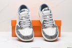 Nike Low-Top Sneakers White Silver Navy Unisex Collaboration Edition Style 08 detail view 8