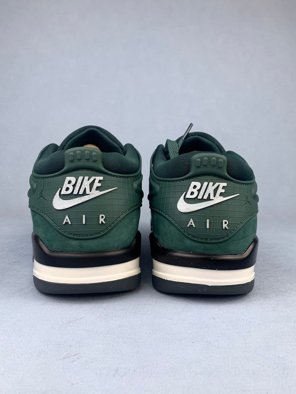 Air Jordan 4 Basketball Shoes (Men's & Women's)